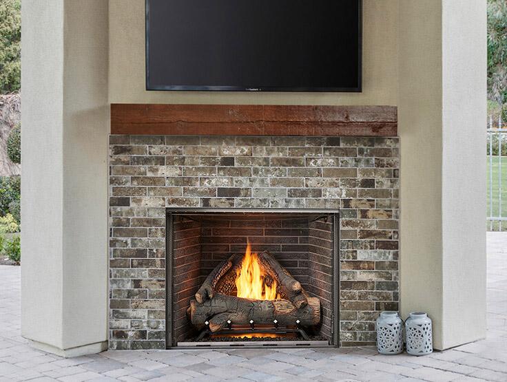Outdoor Lifestyles Courtyard 36-Inch Outdoor Gas Fireplace