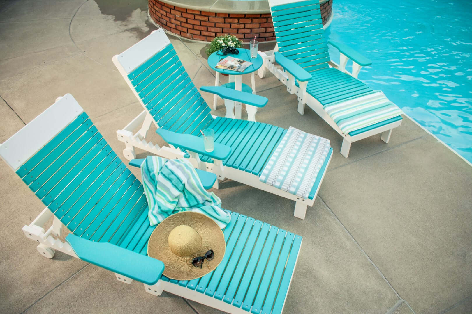 LuxCraft Lounge Chair 3-Piece Set