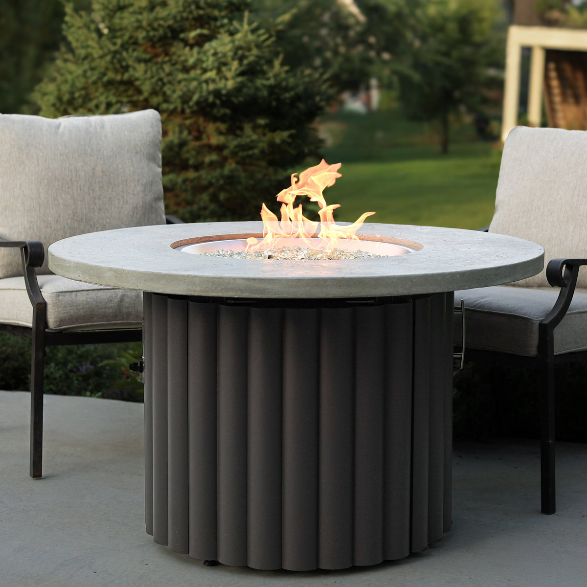 Outdoor GreatRoom Reverie 42" Round Gas Fire Pit Table