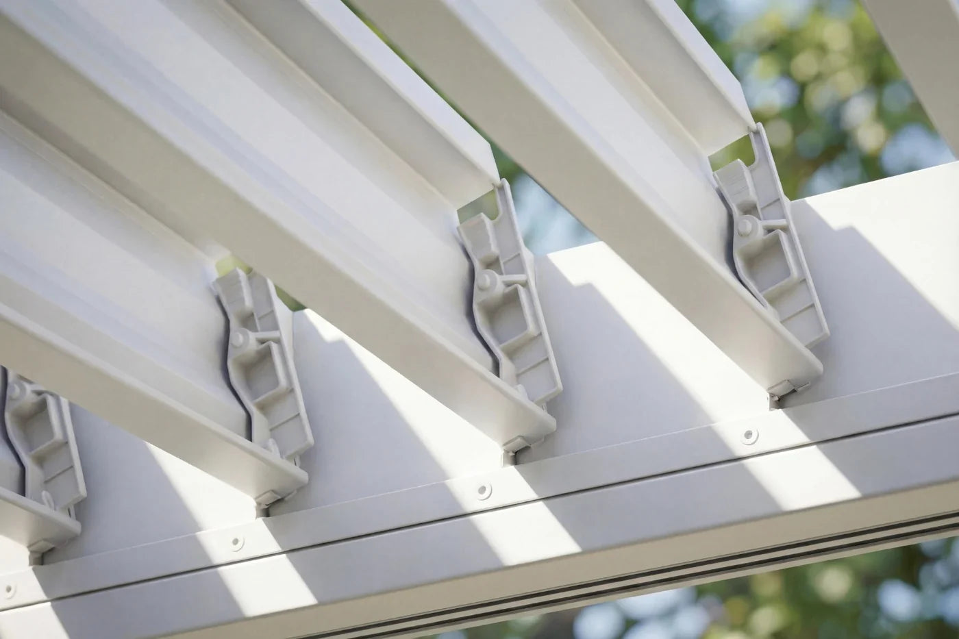 Luxor™ Louvered Pergola