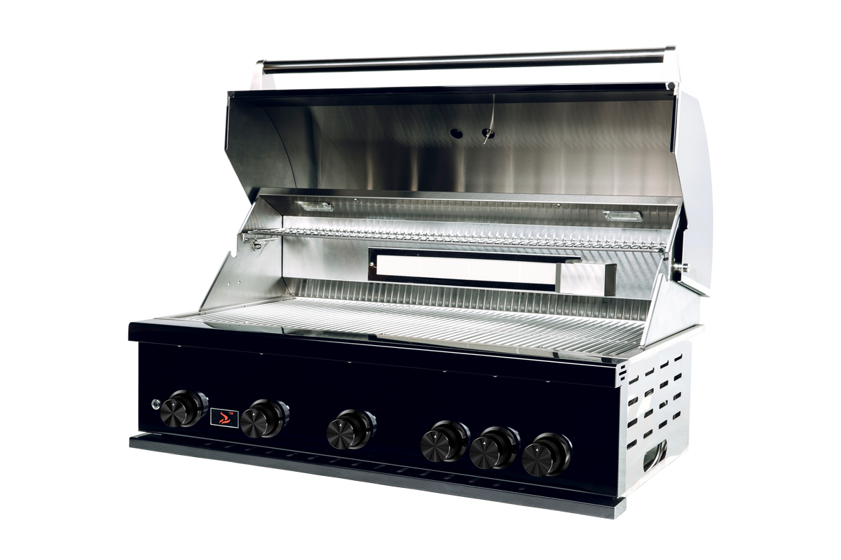 Whistler CBB500-B-LP/NG — three-quarter open-hood view